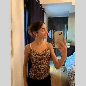 Luna , babysitter à Montauban