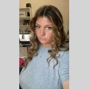 Mila, babysitter à Cabannes