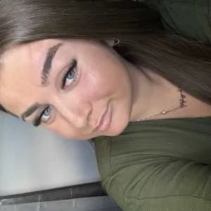 Mélynda, babysitter à Gaillon