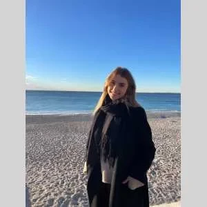 Stellie , babysitter à Marseille