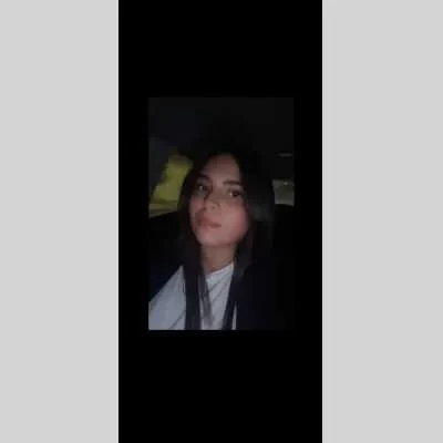 Samia, babysitter à Marseille