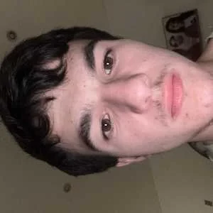 Wesley, babysitter à Montauroux