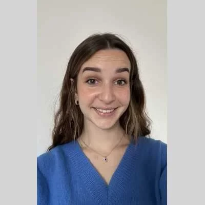 Ninon, babysitter à Dijon