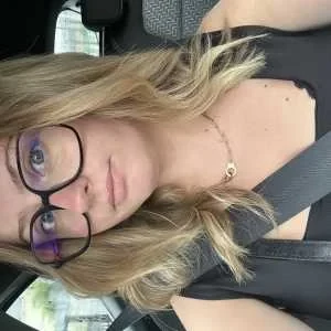 Lalie, babysitter à Moreuil