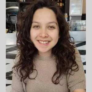 Kaviny, babysitter à Le Havre