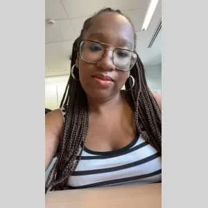 Jael, babysitter à Saint Cyr au Mont d Or