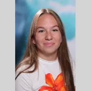 Jeanne, babysitter à Alencon