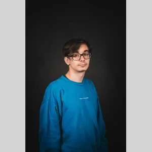 Valentin, babysitter à Cenon