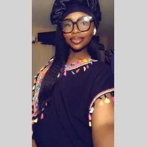 Assanatia , babysitter à Metz