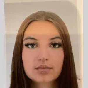 Chloe, babysitter à Coulommiers