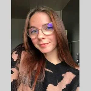 Célina, babysitter à Luneville