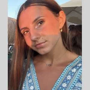 Emma, babysitter à Les Sorinieres