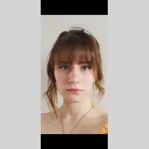 Zoe, babysitter à Sotteville les Rouen