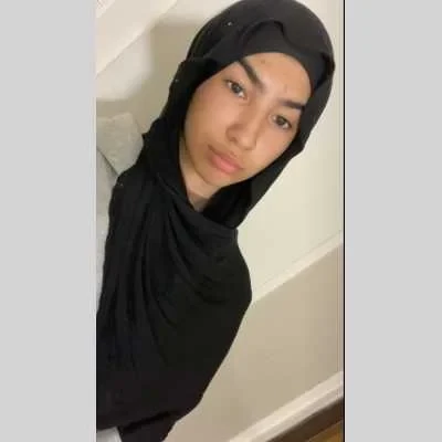 Houda, babysitter à Longjumeau