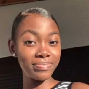 Farda, babysitter à Cormeilles en Parisis