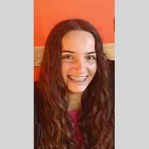 Anaïs , babysitter à Labruguiere