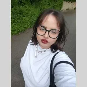 Arwen, babysitter à Rennes