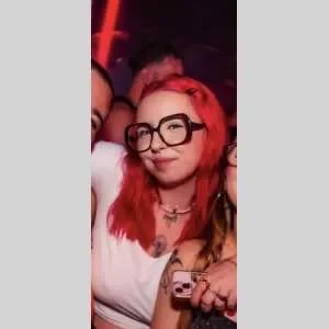 Agathe, babysitter à Petit Couronne