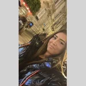 Soumaya, babysitter à Asnieres sur Seine