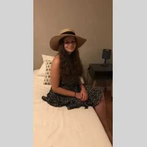 Charlotte , babysitter à Albi