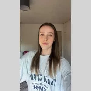 Océane, babysitter à Pluvigner