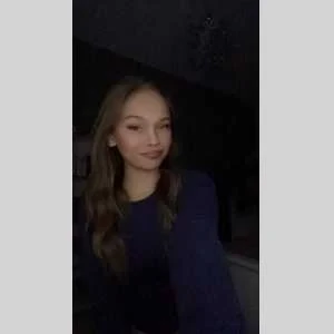 Djune, babysitter à Saint Sebastien sur Loire