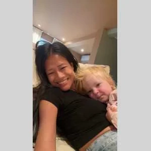 Chanaporn, babysitter à Antibes