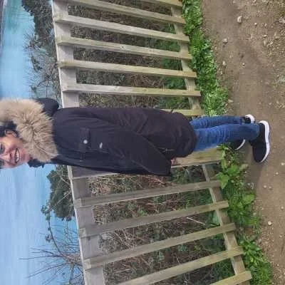 Stéphanie , babysitter à Saint Malo