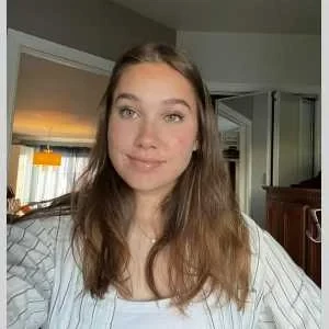 Megan, babysitter à Bourg la Reine