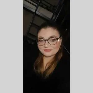 Jade, babysitter à Annecy