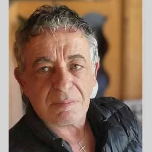 Christophe, babysitter à Le Cres