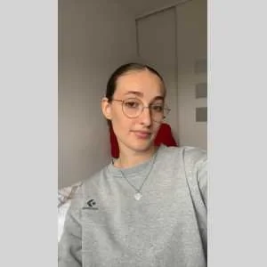 Celia , babysitter à Chalons en Champagne