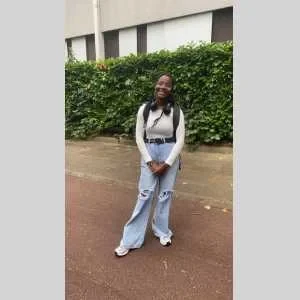 Dialy sira, babysitter à Evry Courcouronnes