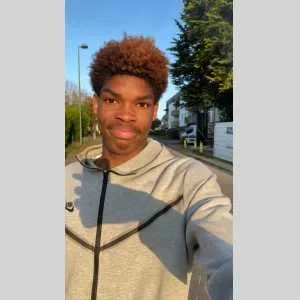 Gwenaël , babysitter à Guidel