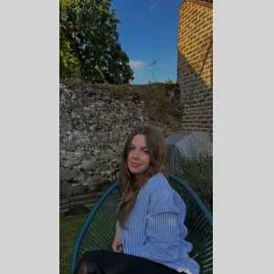 Lison, babysitter à Creil