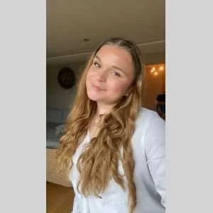 Lucie, babysitter à Ambierle