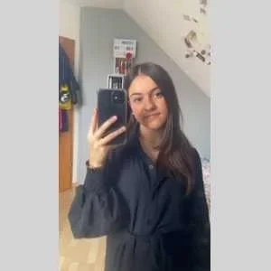 Séléna, babysitter à Herrlisheim