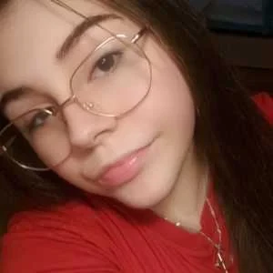 Marilyse , babysitter à Lauzun