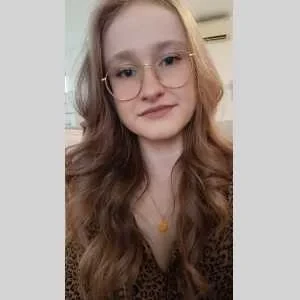 Marine, babysitter à Gaillon