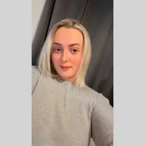 Camille, babysitter à Montcresson