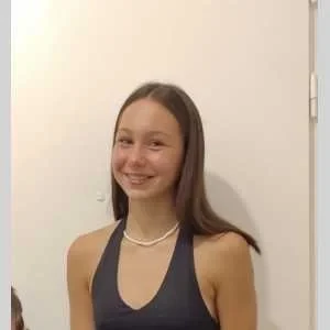 Marina, babysitter à Domene