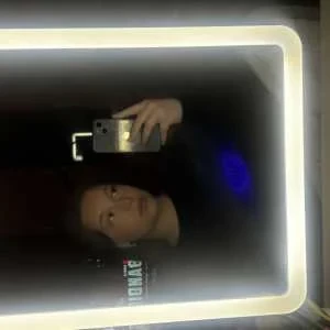 Louna, babysitter à Lagny le Sec