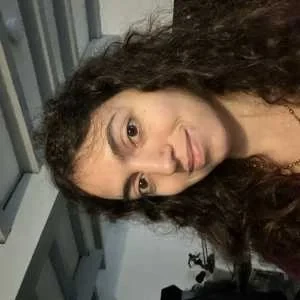 Anais, babysitter à Courthezon