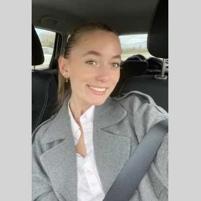 Lou, babysitter à Orbey