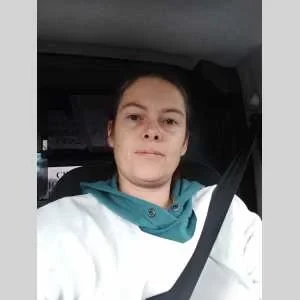 Marie-line, babysitter à Ploneis