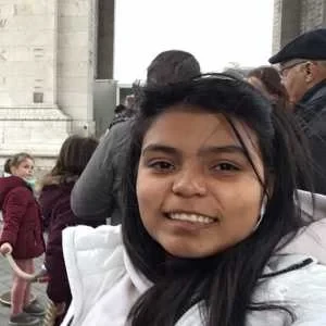 Juliana, babysitter à Cluny