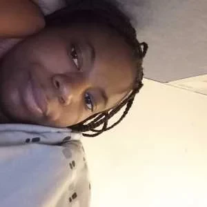 Witnet, babysitter à Pau