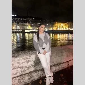 Fatima, babysitter à Saint Etienne