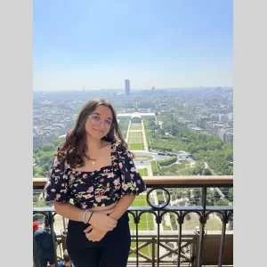 Elisa, babysitter à Pau