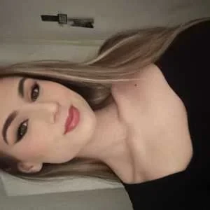 Enza, babysitter à Grasse